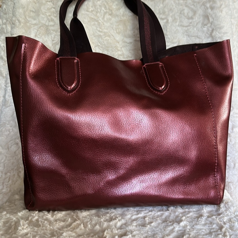 Coach Metallic Red Leather Derby Tote.       EUC - Picture 2 of 6